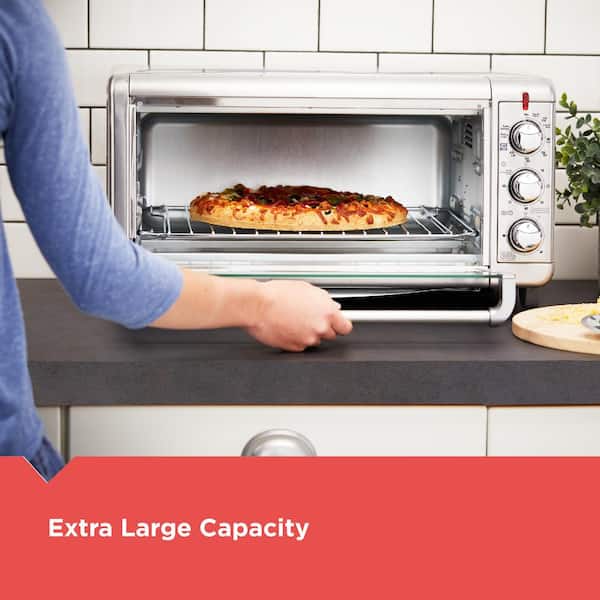 https://images.thdstatic.com/productImages/6d840347-9c49-4f5f-95e4-52daa4a7a283/svn/stainless-steel-black-decker-toaster-ovens-to3265xssd-hd-4f_600.jpg