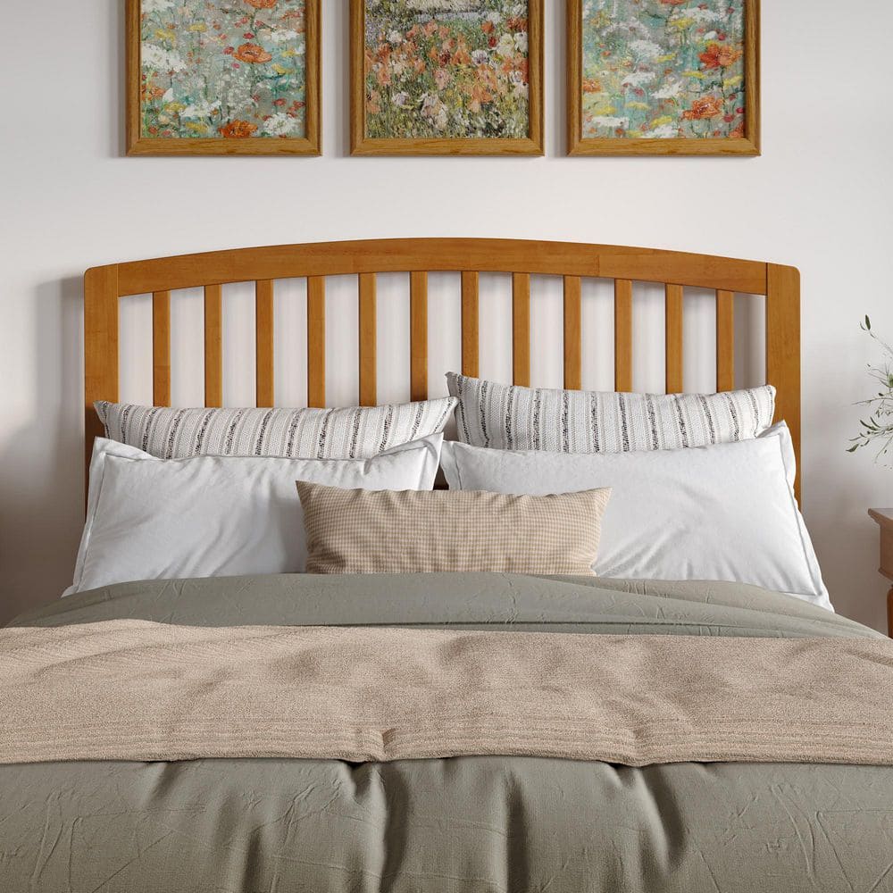 Quincy Light Toffee Queen Wood Platform Bed with Slats
