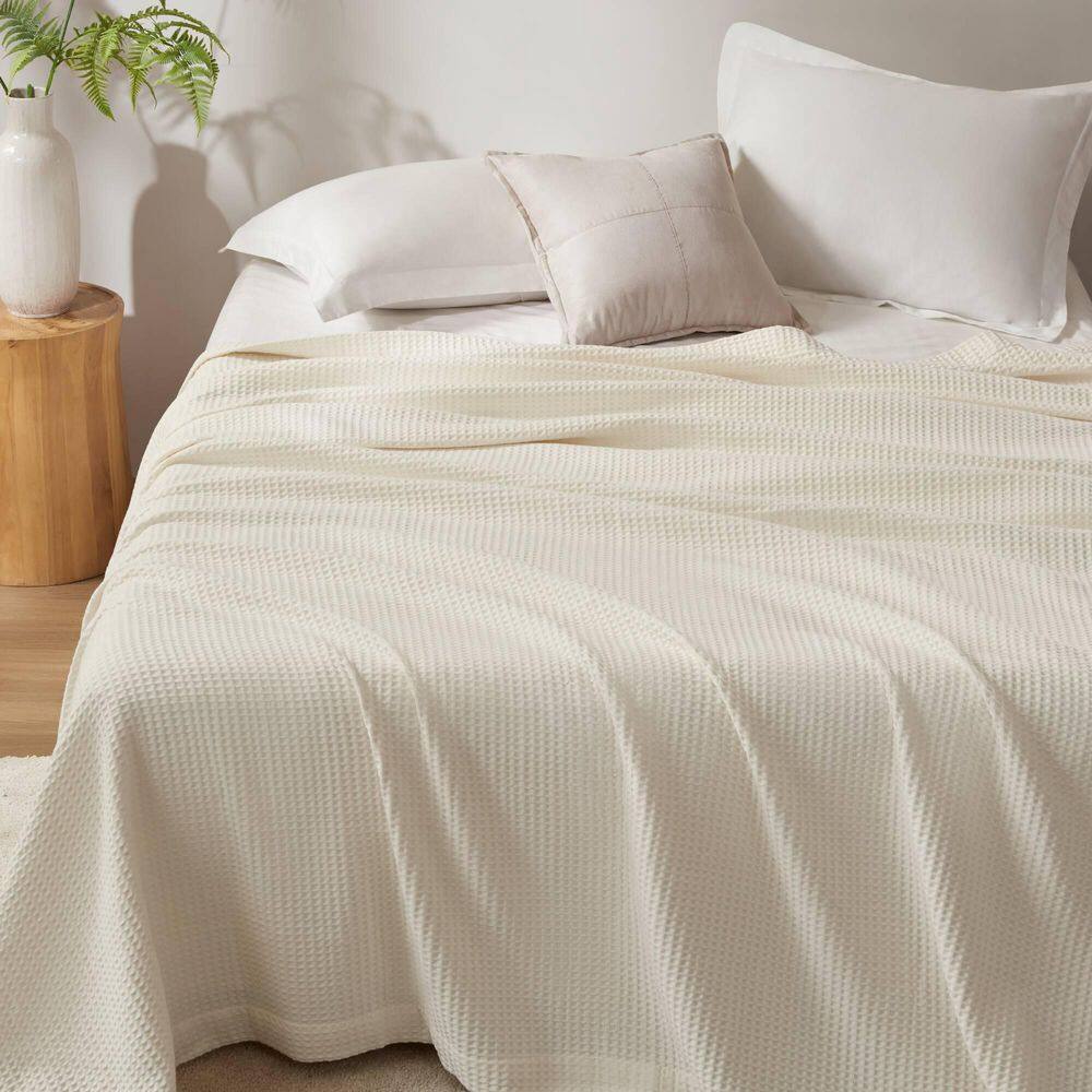 Ivory Waffle Weave Breathable Cotton Full/Queen Blanket