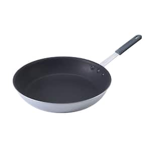 Nordic Ware Restaurant 10 in. Aluminum Nonstick Skillet in Silver 21060M -  The Home Depot