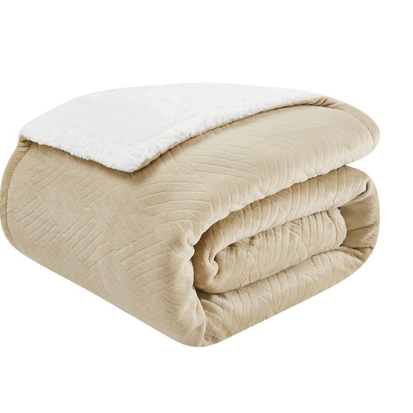 Basket Carved Faux Fur Polyester Tan Full/Queen Blanket