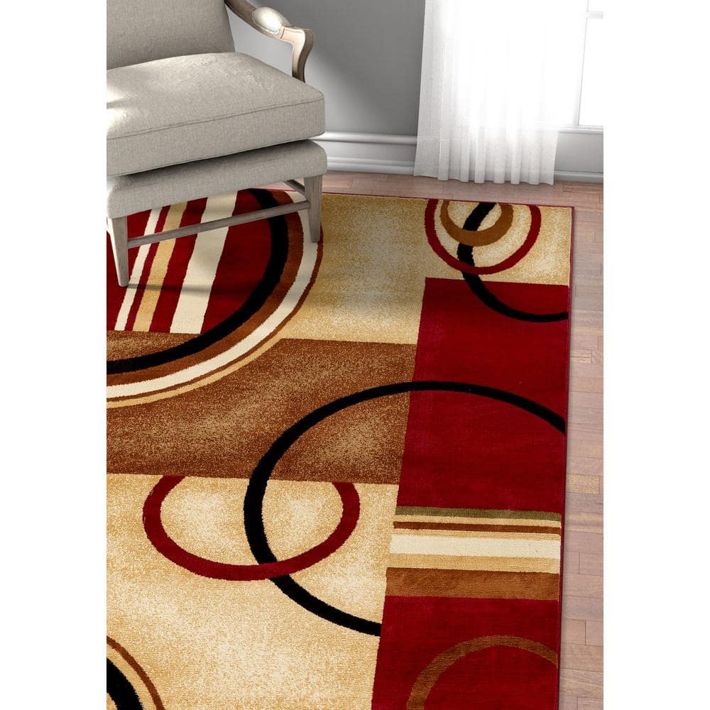 Red and Beige Geometric Synthetic Area Rug 3'11" x 5'3"