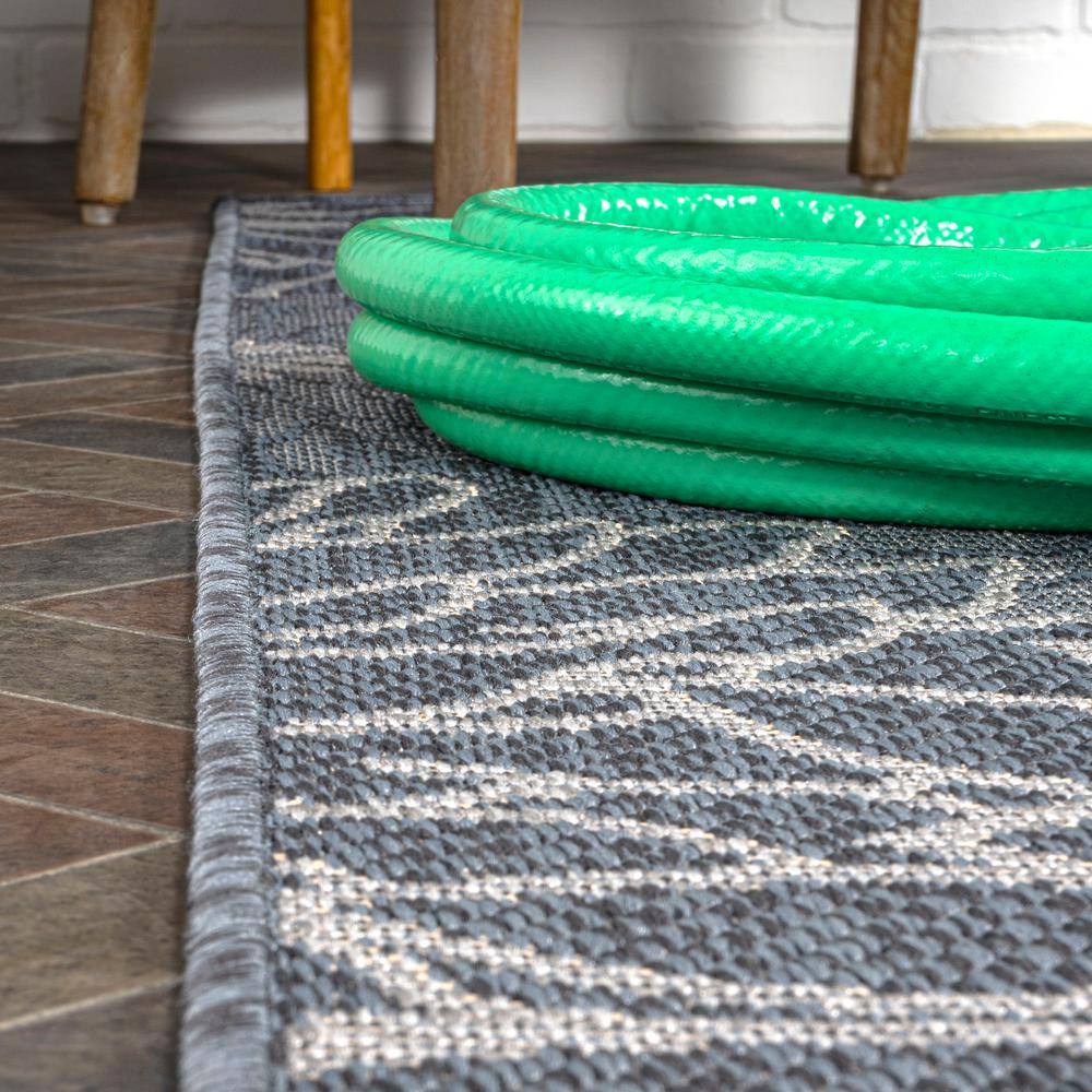 Gray Floral Synthetic Flat Woven Reversible Area Rug