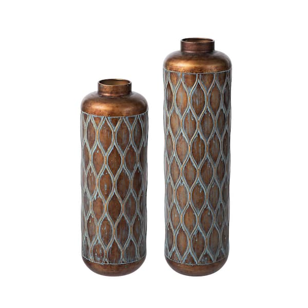 22 in. H / 18.25 in. H Round Metal Antique Gold Cylinder Floor Vases With Verdigris Finish (Set of 2）