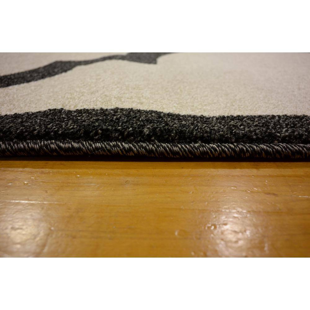 Beige and Black Trellis 7' x 10' Rectangular Easy Care Rug