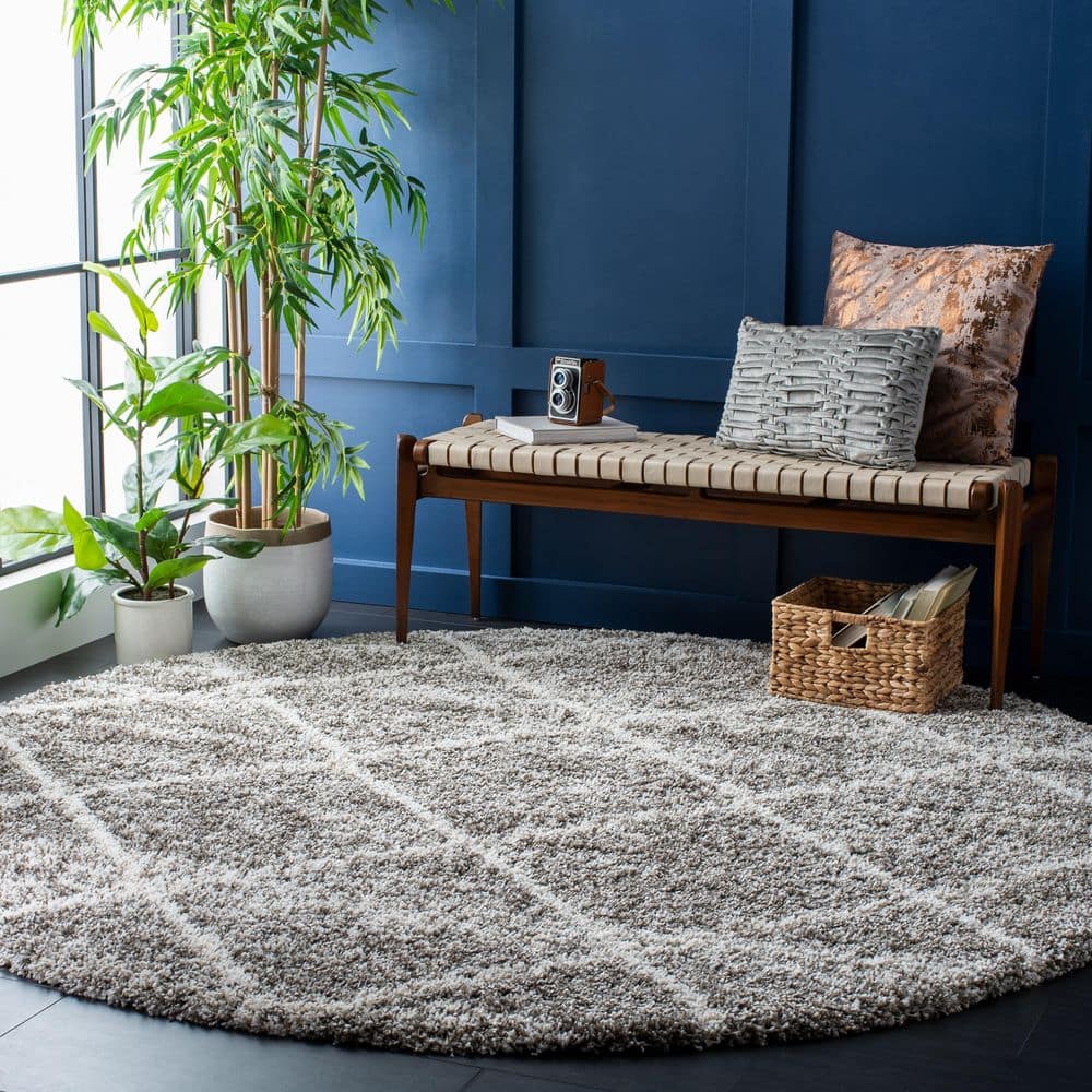 Hudson 8 X 8 Distressed Gray/Ivory Geometric Round Rug price history on PriceWatchPro