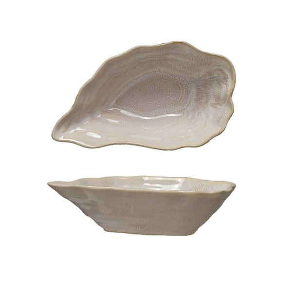 7.8 in. 9.5 fl. oz. Beige Stoneware Oyster Shell Shaped Serving Bowl