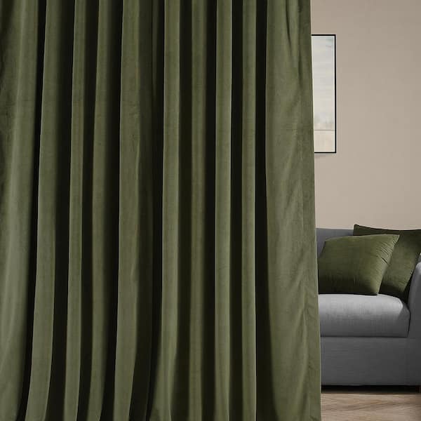 Outlet Blackout velvet hunter green curtains 50wx84” panels (2x)