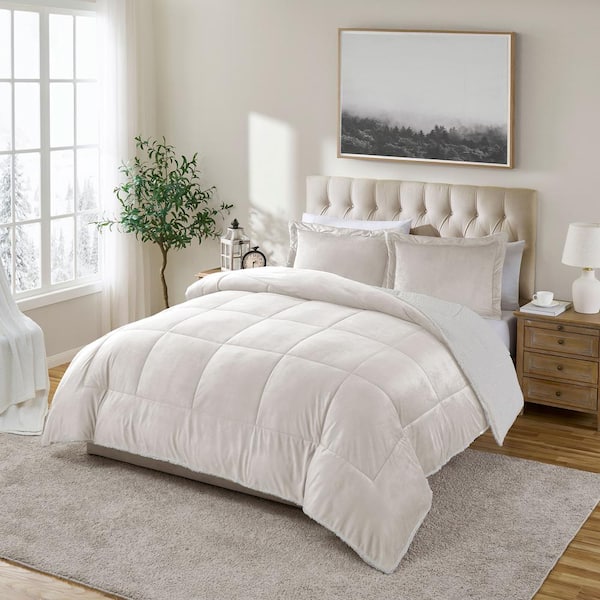 Premium Cold Weather 3-Piece Ivory Reversible Polyester Micromink and Sherpa Queen Comforter Set