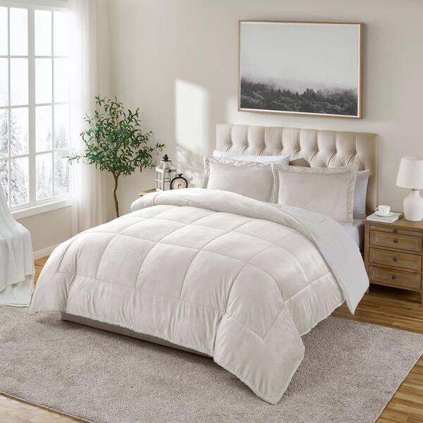 swift home Premium Cold Weather 3-Piece Ivory Reversible Polyester Micromink and Sherpa King Comforter Set
