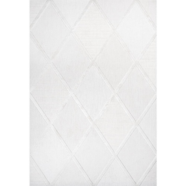 Salines Diamond Trellis Ivory 5 ft. x 8 ft. Indoor/Outdoor Area Rug