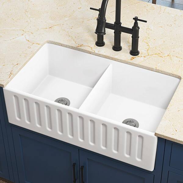 Staykiwi 33 in. Farmhouse Double Bowl White Ceramic Kitchen Sink