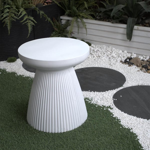 18.1 in. H Ceramic Outdoor Side Table Decorative Garden End Table