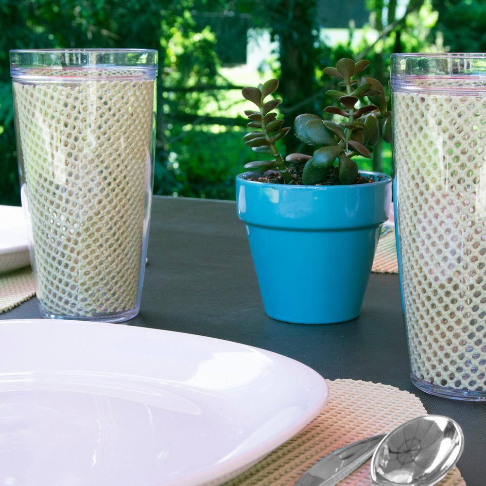 Ivory Vinyl Fishnet Wedge Placemats for Round Tables, Set of 6