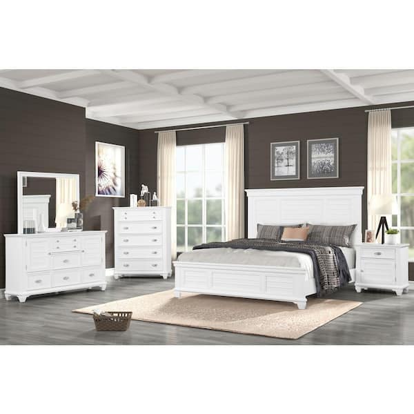 New Classic Furniture Jamestown 5-Piece White Queen Wood Bedroom Set (Bed, Dresser, Mirror, Nightstand, Chest)