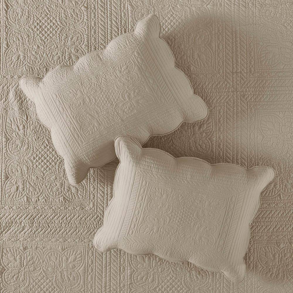 Khaki Full Microfiber Reversible Scalloped Edge Quilt Set