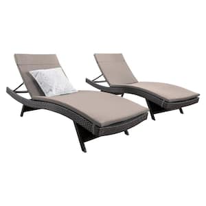 Salem Grey 4-Piece Faux Rattan Outdoor Patio Chaise Lounge with Charcoal Cushions