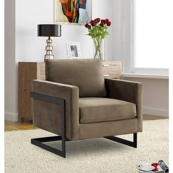 Leisuremod Lincoln Mid-Century Modern Upholstered Velvet Accent Arm Chair with Black Steel Frame in Dark Grey