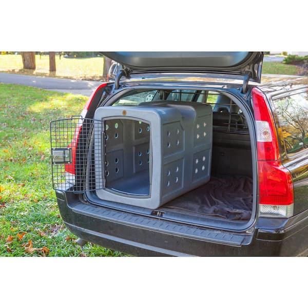 Volvo xc60 hotsell dog crate