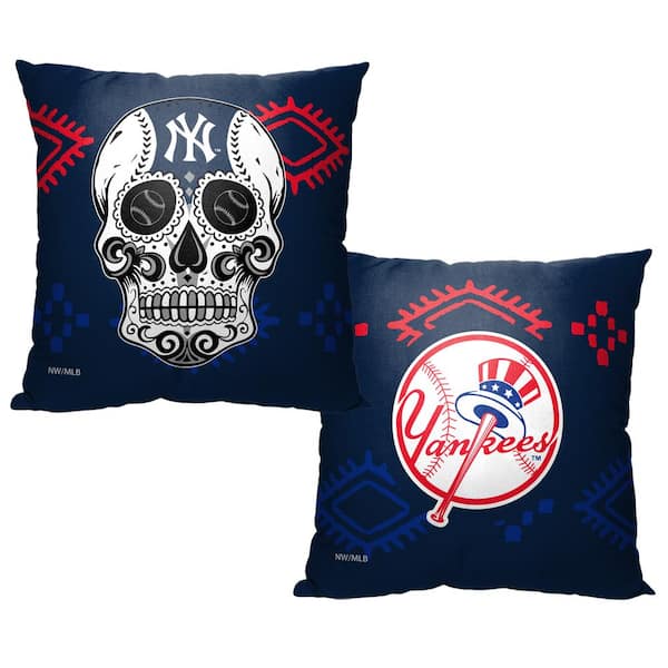 THE NORTHWEST GROUP MLB Yankees Candy Skull Printed Polyester Throw Pillow 18 X 18