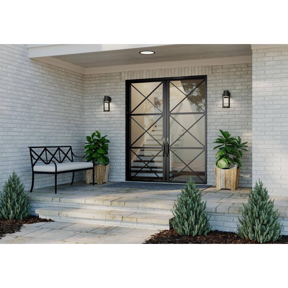 Modern Black Bronze LED Outdoor Wall Lantern