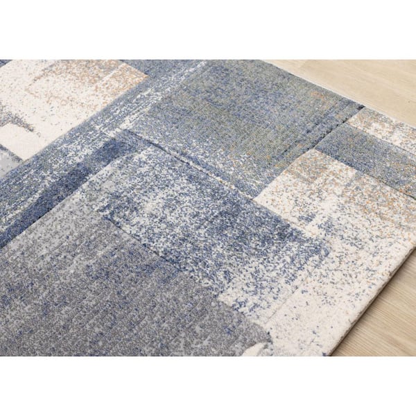 Aethera Collections 5 ft. x 8 ft. Blue Distressed, Organic Indoor Area Rug