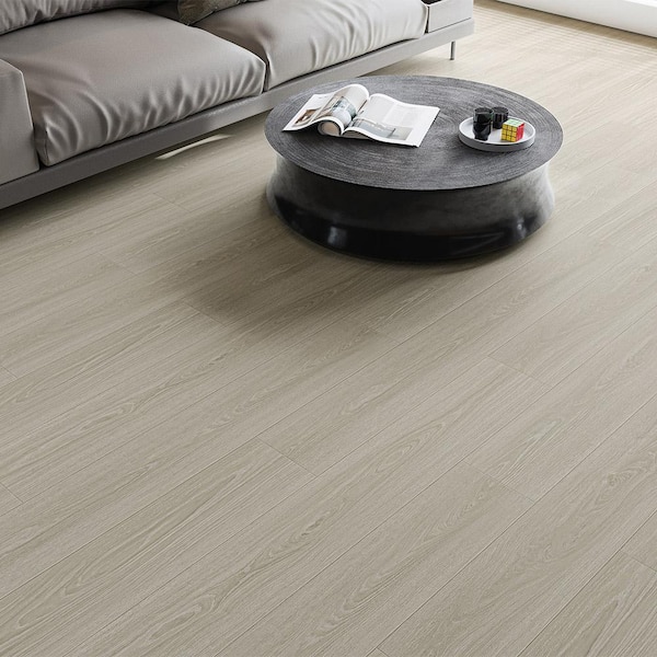 Selkirk Classic Chateau 13 mm T x 7.6 in. W Waterproof Laminate Wood Flooring (17.73 sq. ft./Case)