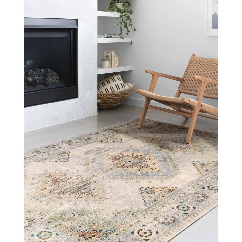 Isadora Oatmeal and Silver 6' x 9' Synthetic Area Rug