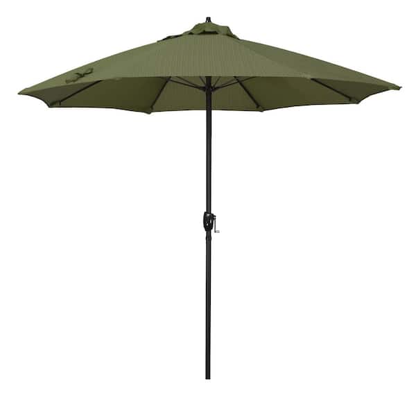 California Umbrella 9 ft. Bronze Aluminum Market Patio Umbrella with Fiberglass Ribs and Auto Tilt in Terrace Fern Olefin