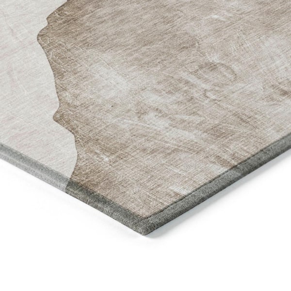 Chantille ACN547 Brown 5 ft. x 7 ft. 6 in. Machine Washable Indoor/Outdoor Geometric Area Rug