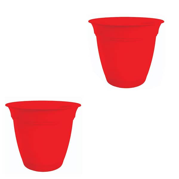THE HC COMPANIES HC Companies 10 in. Red Plastic Eclipse Planter with Attached Saucer (2-Pack)