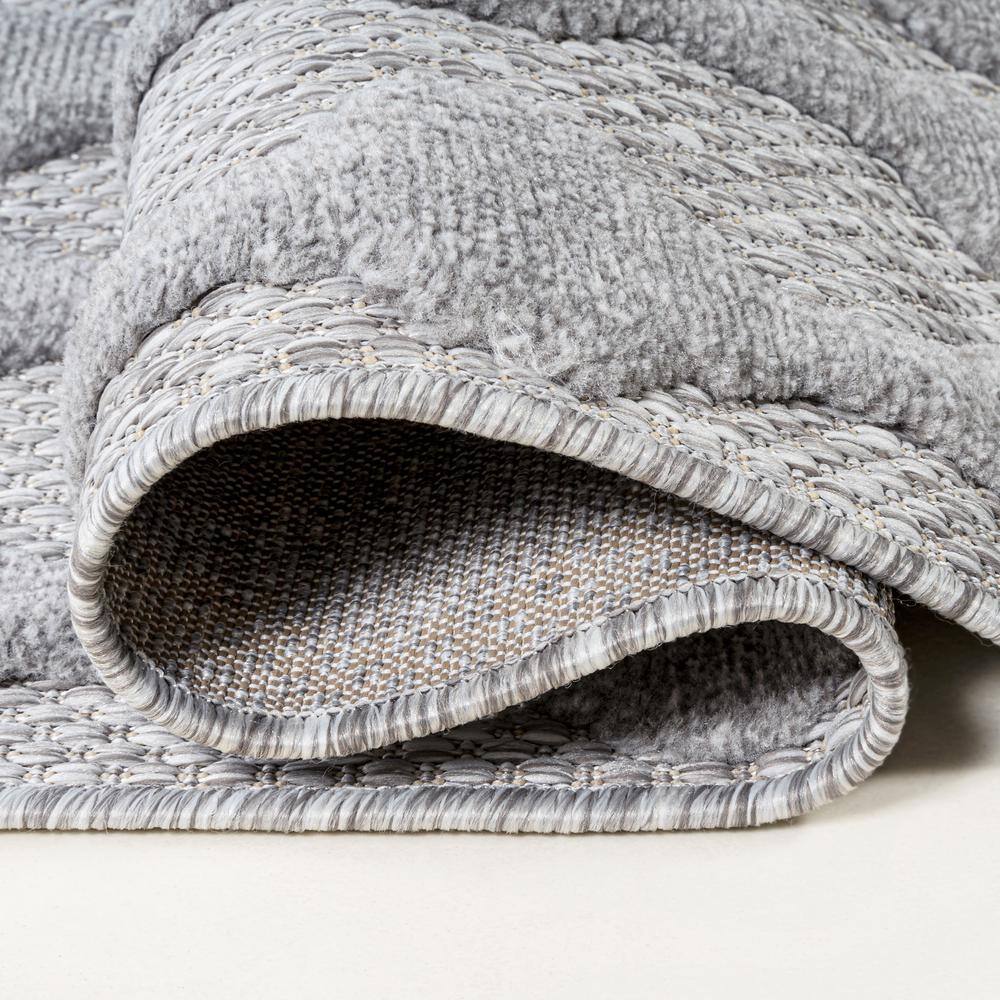 Modern Gray Geometric 8' x 10' Synthetic Area Rug