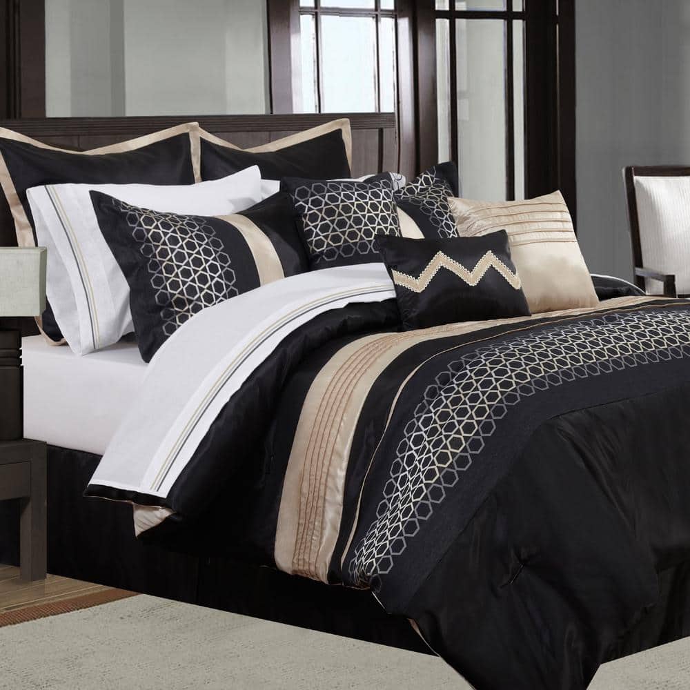 Safdie & Co. Black Graphic King Polyester Comforter Only