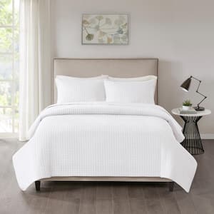Nash 3-Piece White Polyester Full/Queen Reversible Quilt Set