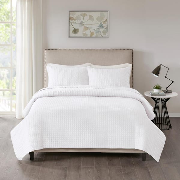 510 Design Nash 3-Piece White Polyester Full/Queen Reversible Quilt Set