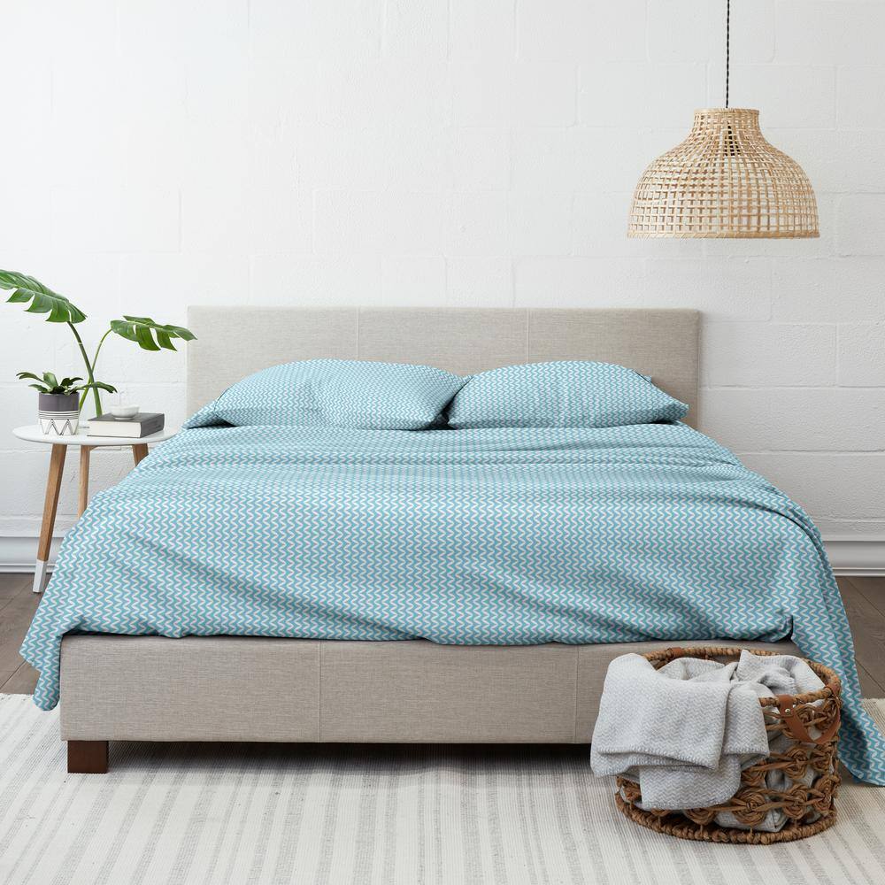 Light Blue Chevron Queen Microfiber Sheet Set