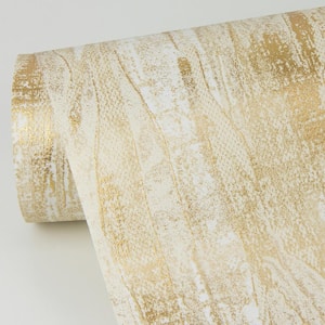 Suna Gold Woodgrain Wallpaper Sample