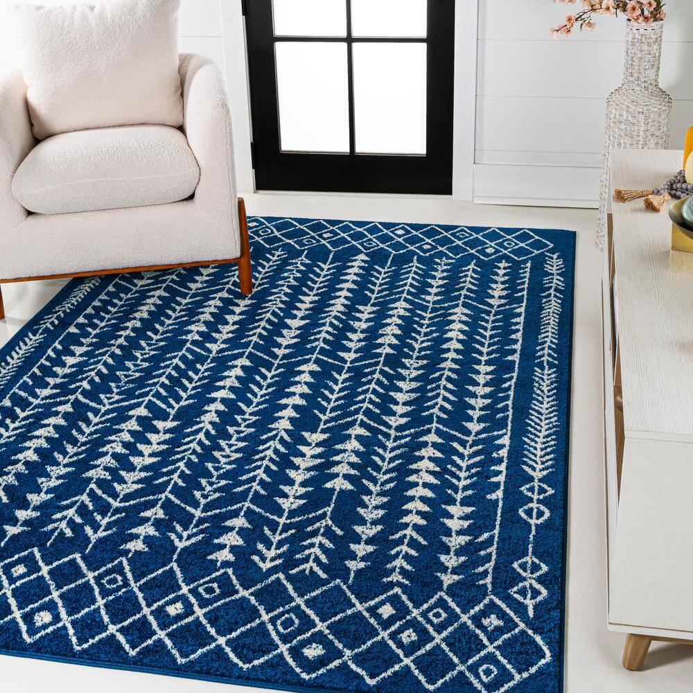 Navy and Cream Synthetic Moroccan Geometric 3' x 5' Area Rug