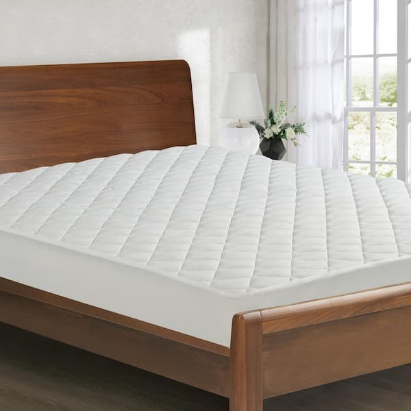 ALL-IN-ONE Performance Stretch Medium Standard Polyester Queen Mattress Pad