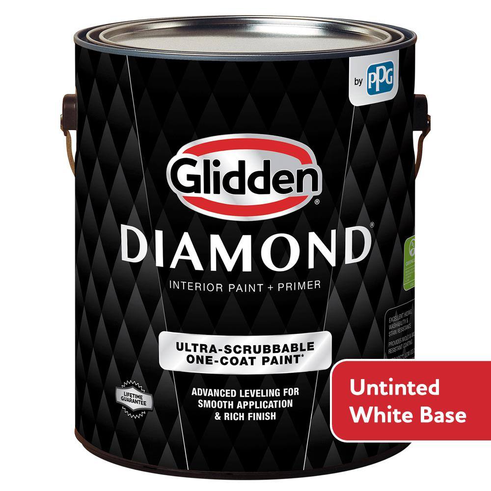 Glidden Diamond 1 Gal. Pure White Eggshell Interior Paint and Primer
