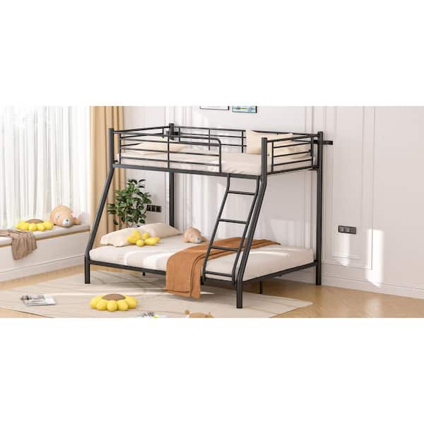 Queen Over Queen Metal Bunk Bed With Ladder & Safety Guardrails For Te