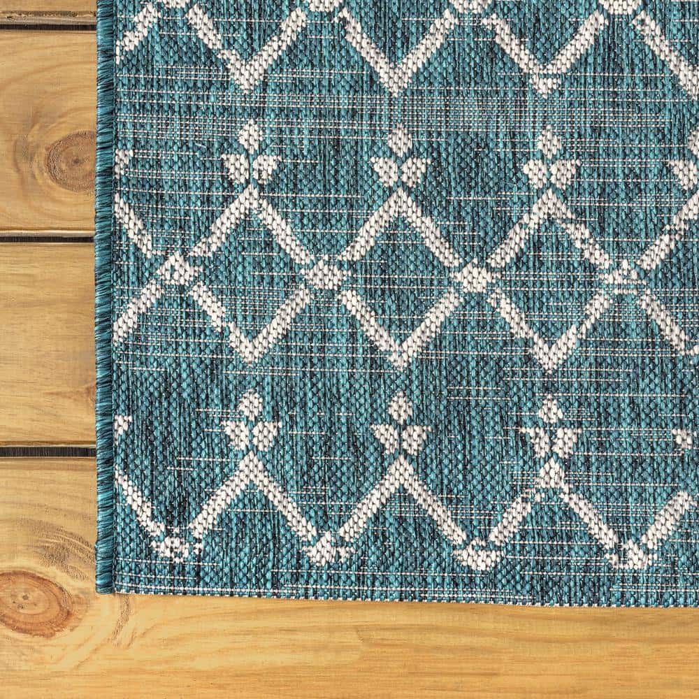 Gray Geometric 8' x 10' Synthetic Flat Woven Rug