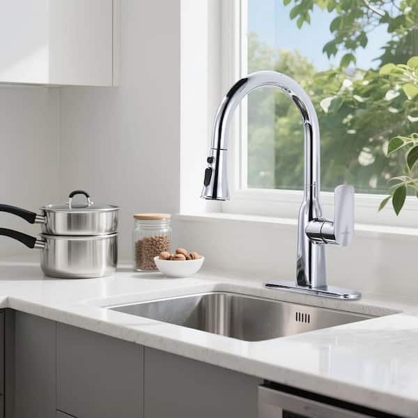 Single Handle Pull Down Sprayer Kitchen Faucet with 3-Mode Sprayhead in Polished Chrome