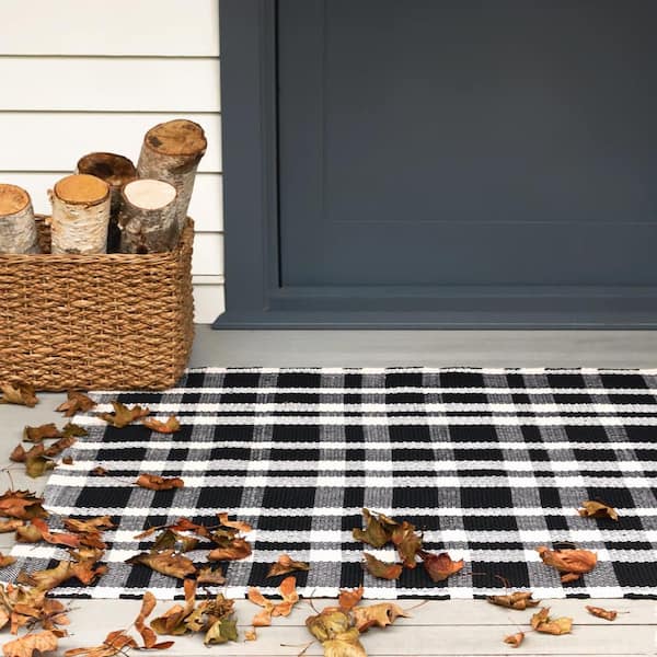 Tattersall Handwoven Black 12 ft. x 16 ft. Outdoor Area Rug