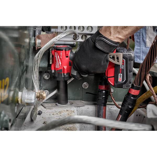 Milwaukee - M18 FUEL 18V Lith-Ion Brushless Cordless 3/8 in. Compact Impact Wrench w/(3) High Output Battery Pack 6.0Ah