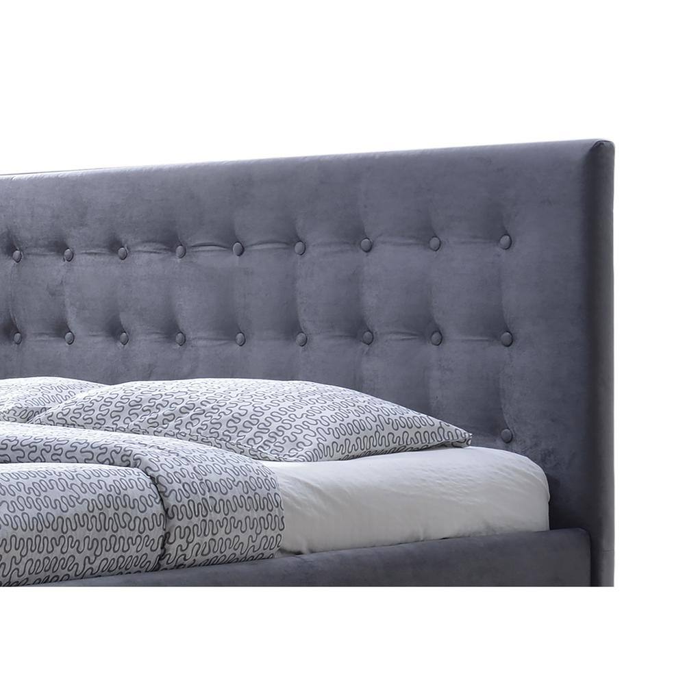 Queen Gray Velvet Tufted Upholstered Platform Bed