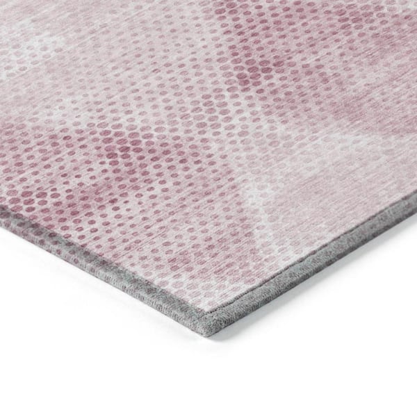 Merlot 8 ft. Round Woven Geometric Round Indoor/Outdoor Area Rug