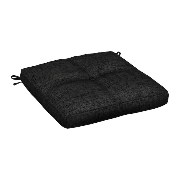 ARDEN SELECTIONS Plush Polyfill 20 in. x 20 in. Black Leala Square Outdoor Chair Cushion