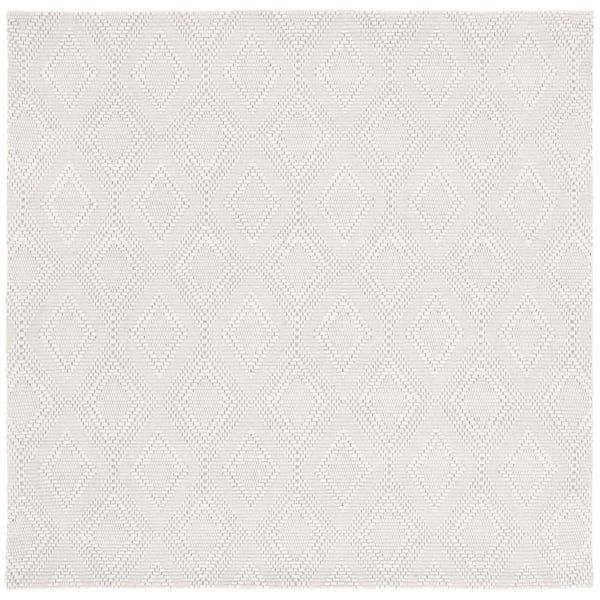 SAFAVIEH Marbella Ivory 6 ft. x 6 ft. Diamond Geometric Square Area Rug