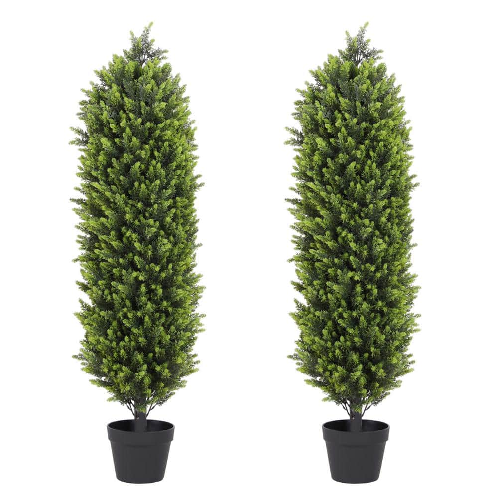 4ft Green Plastic Boxwood Topiary Trees in Black Pots